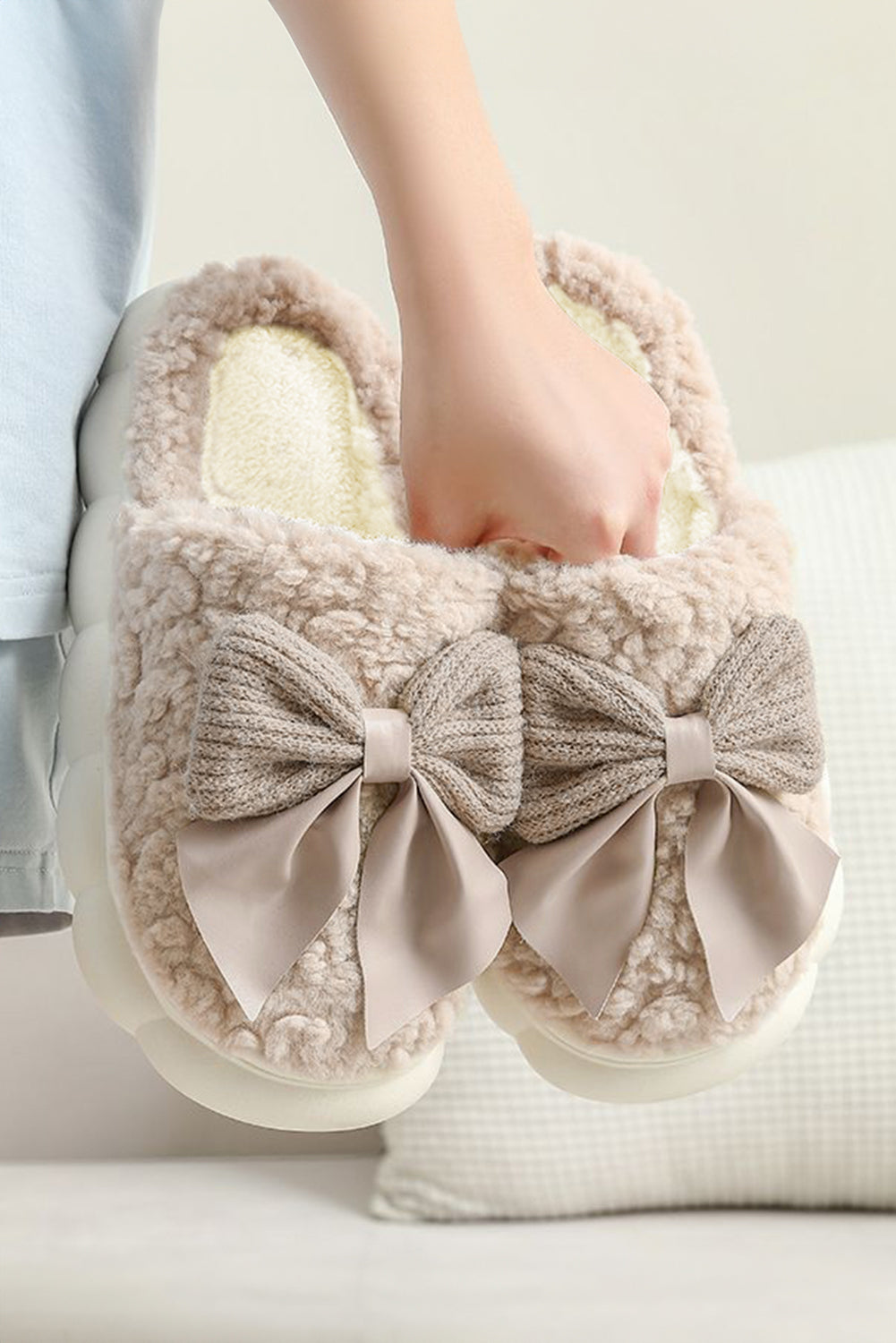 Camel contrast bowknot plush winter slippers with thick sole for cozy comfort