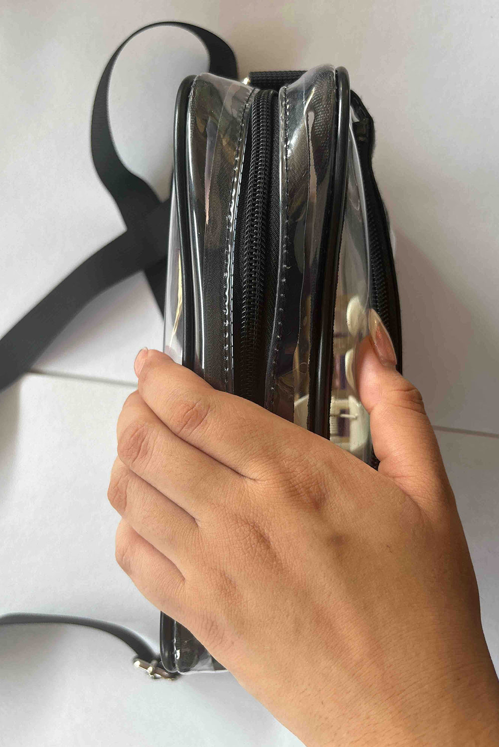 Gray multi-pocket clear shoulder bag with contrast edges and detachable strap