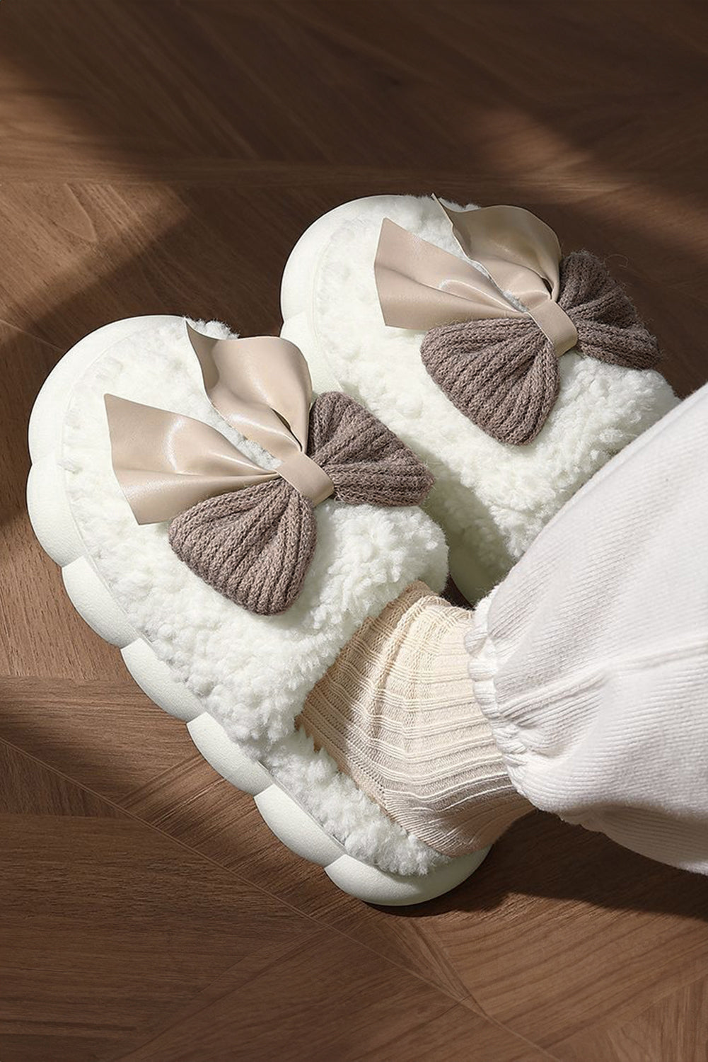 Camel contrast bowknot plush winter slippers with thick sole for cozy comfort