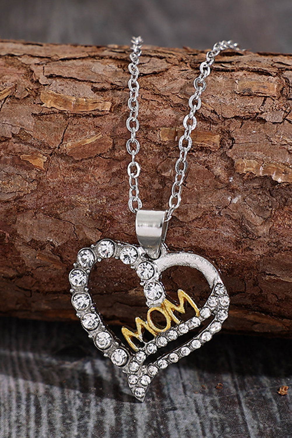 Silvery rhinestone heart-shaped necklace with adjustable alloy chain for Mother's Day gift
